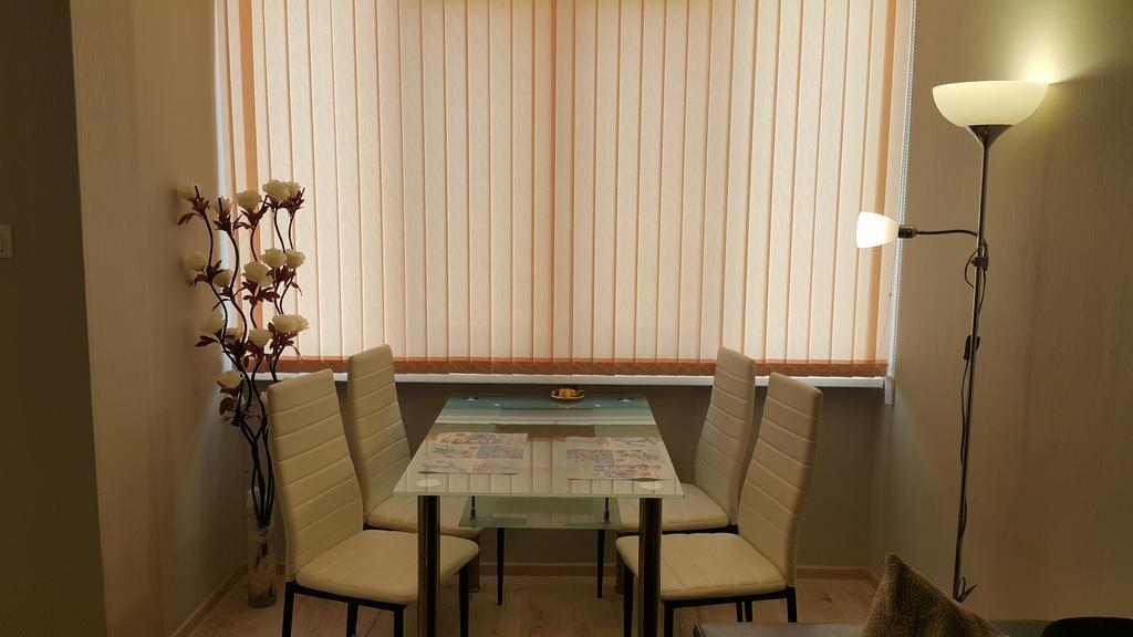 Apartment Plamen Delux Burgas City Exterior foto